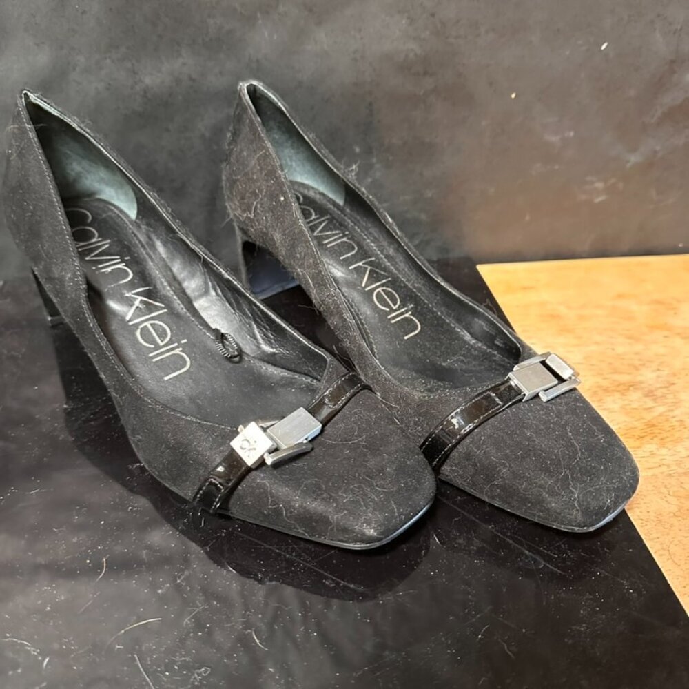 Black Calvin Klein Brush Faux Suede 8.5 Kitten Heel Buckle Square Toe Slip on - Picture 3 of 10
